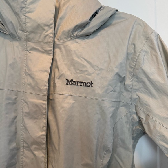 Marmot Women's Rain Jacket Shell - Picture 2 of 12